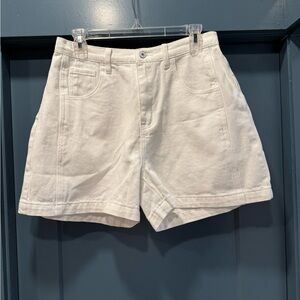 Entro White Denim Bermudas